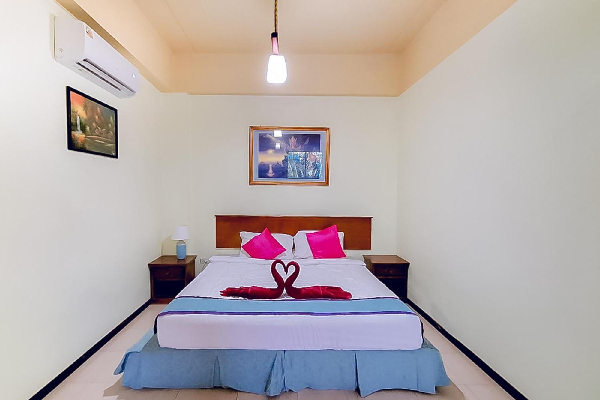 Viva Hotel โฉลกหลำ ภายนอก รูปภาพ